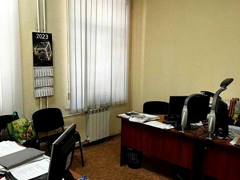 комерційна за адресою Соборний просп. (Леніна), 66