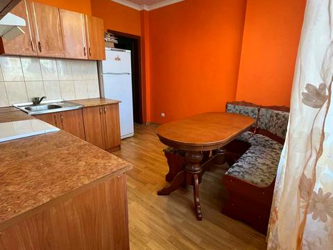 квартира за адресою Олени Пчілки вул., 2