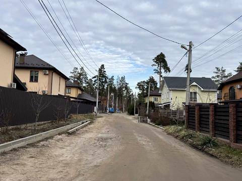 будинок за адресою провулок річковий