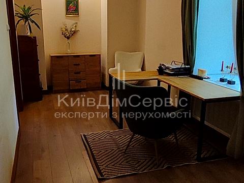 комерційна за адресою Олеся Гончара вул., 60