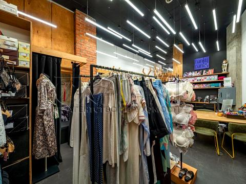 комерційна за адресою Старонаводницька вул., 6