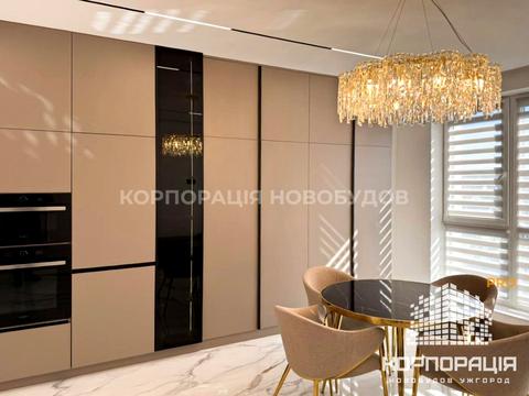 квартира за адресою Волошина, 10