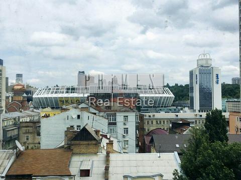 коммерческая по адресу Антоновича ул. (Горького), 44