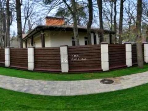 будинок за адресою Миколи Юнкерова вул.