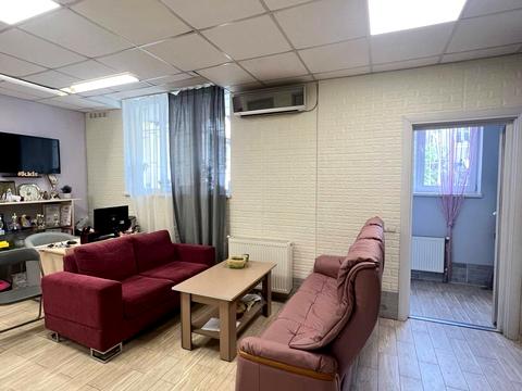 комерційна за адресою Олени Степанівни вул. (Ленінградська), 5