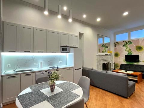 квартира по адресу Малая Житомирская ул., 17