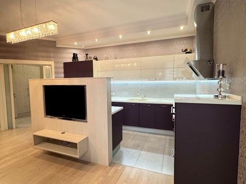 квартира за адресою Євгена Коновальця вул. (Щорса), 44