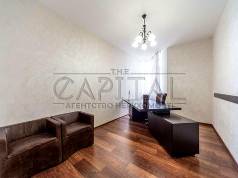 квартира по адресу Коперника ул., 11