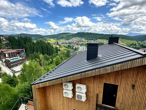 комерційна за адресою Стаїще, 552