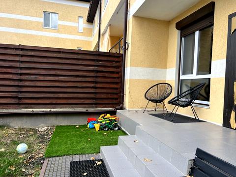 будинок за адресою Миколи Сингаївського вул. (Ново-Оскольська), 53