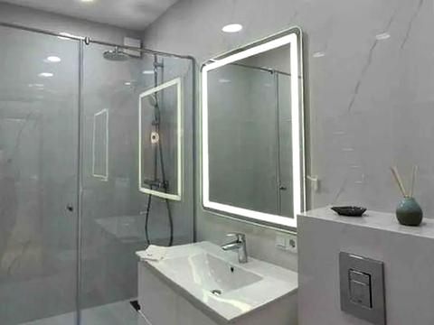 квартира за адресою Салютна вул., 2к17