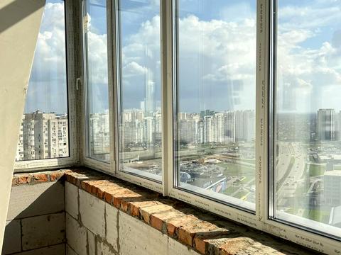 коммерческая по адресу Днепровская набережная ул., 14