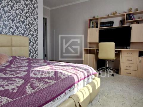 будинок за адресою Вишнева вул., 2