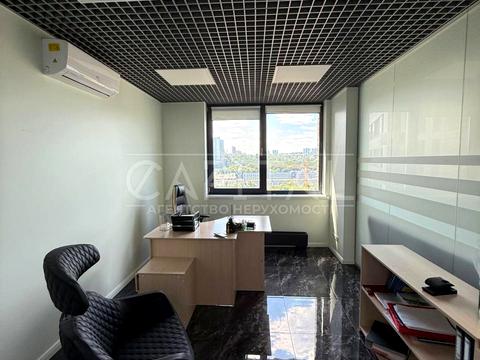 коммерческая по адресу Антоновича ул. (Горького), 74-78