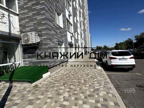 коммерческая по адресу Ревуцкого ул., 54
