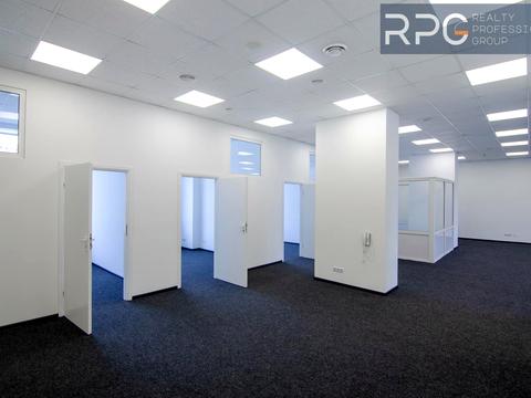 комерційна за адресою Миколи Пимоненка вул., 13