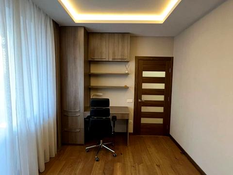 квартира за адресою Жасминова вул., 5б