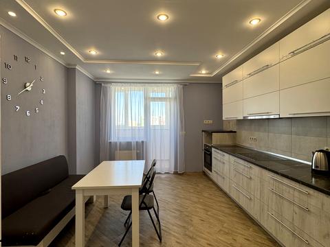 квартира за адресою Андрія Аболмасова вул. (Панельна), 4