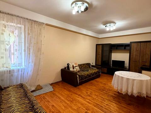 квартира по адресу Богомольца ул., 30