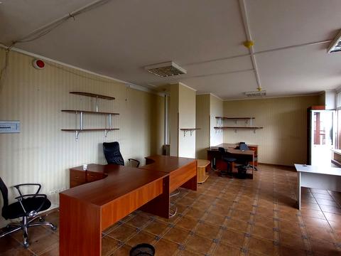 комерційна за адресою Василя Касіяна вул., 2/1