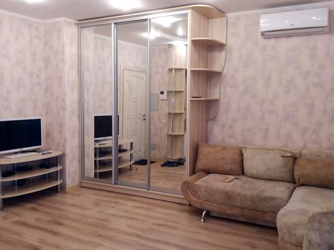 квартира за адресою Івана Крамського вул., 9