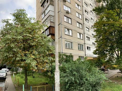 квартира за адресою Зої Гайдай вул., 2