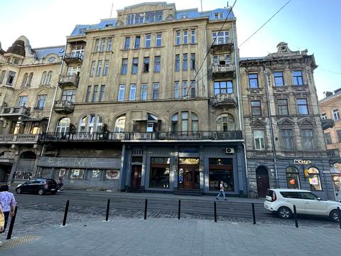 квартира за адресою Богдана Хмельницького вул., 11