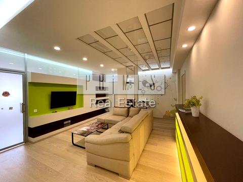 квартира за адресою Анни Ахматової вул., 47