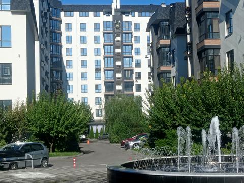 квартира за адресою Героїв Небесної Сотні просп., 18/1
