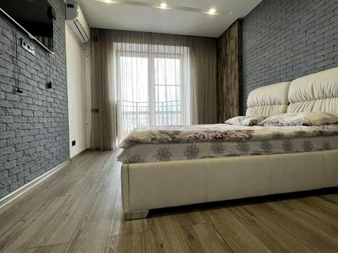 квартира за адресою Богдана Хмельницького вул., 5