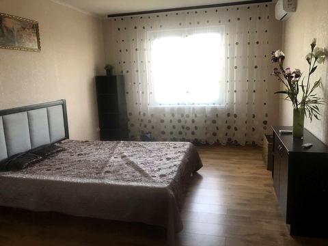 квартира за адресою Ревуцького вул., 54