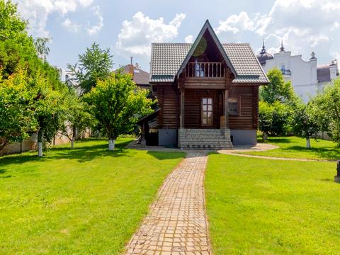 будинок за адресою Грушевського вул.