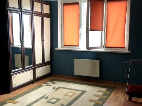 квартира за адресою Червоної Калини просп. (Володимира Маяковського), 68