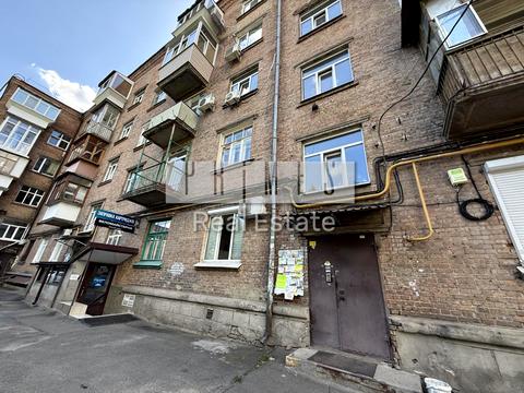 квартира по адресу Межигорская ул., 56