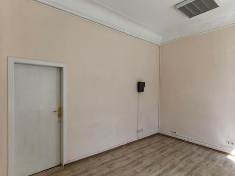 коммерческая по адресу по. Яворницький, 65