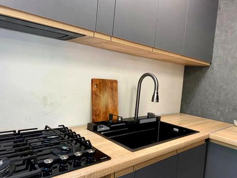 квартира за адресою Дніпробудівська вул., 21