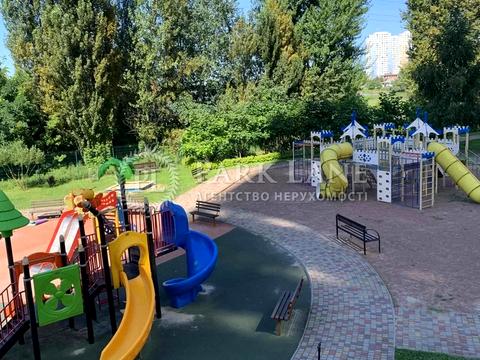 квартира по адресу Николая Ушакова ул., 1-В