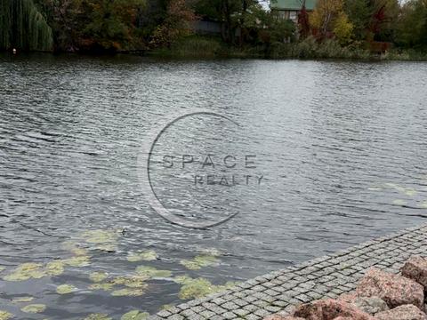 ділянка за адресою Лугова