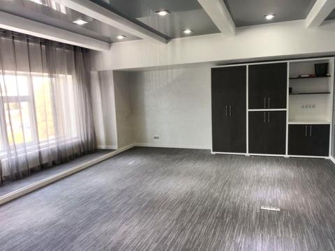 комерційна за адресою Ярославська вул., 56