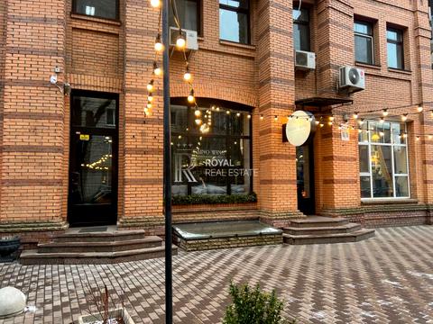 комерційна за адресою Гусовського вул., 11/11