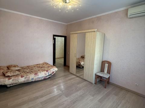 квартира по адресу Владимира Ивасюка просп. (Героїв Сталінграду), 4