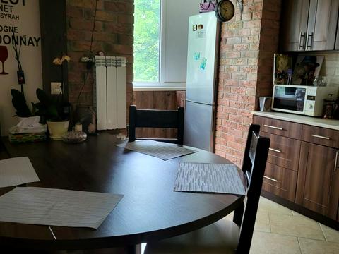 квартира за адресою Андрія Малишка вул., 21-Б