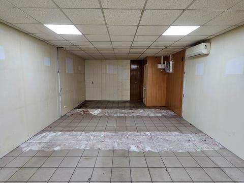 коммерческая по адресу Сумгаитская ул., 14