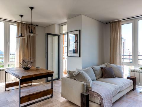 квартира за адресою Дніпровська набережна вул., 18-Б