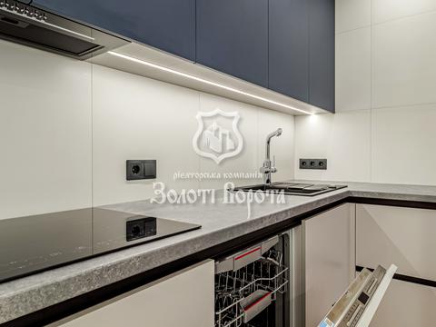 квартира за адресою Олександра Олеся вул., 10