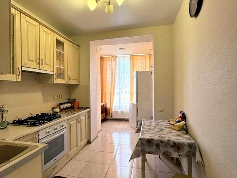 квартира за адресою Героїв Небесної Сотні просп., 38