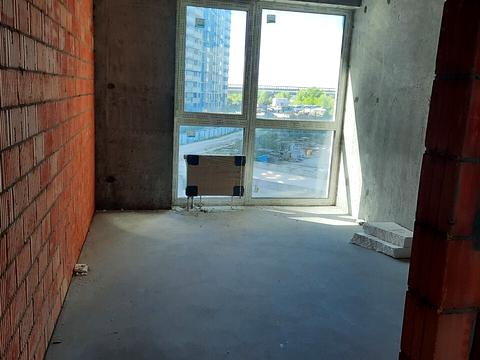 квартира за адресою Зарічна вул., 8