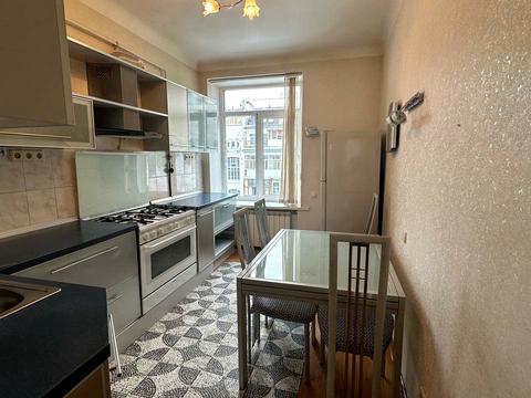 квартира по адресу Бехтеревский пер., 3