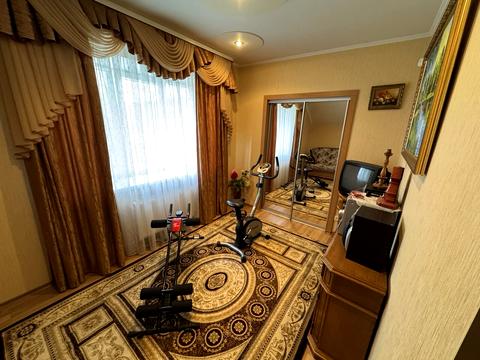 будинок за адресою Молодіжна