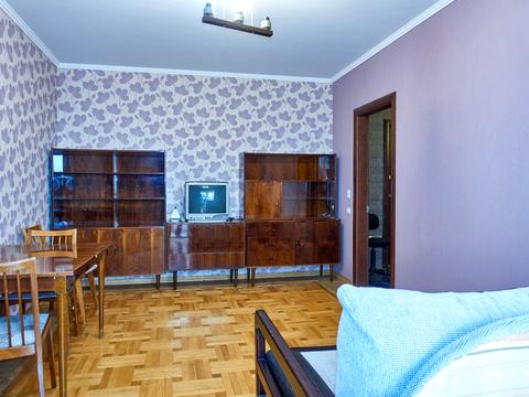 квартира за адресою Київ, Драгоманова вул., 40-А